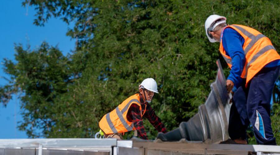 Roof maintenance in Ludlow, SD
